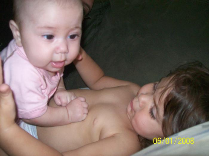 Oni loves her baby sisterrr!