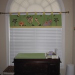 I have to order another valance...I wasn't thinking lol