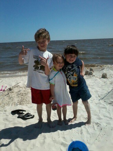 Beach kiddies