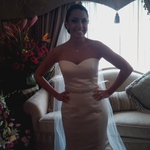 Can't believe my gorgeous cousin just got married <3