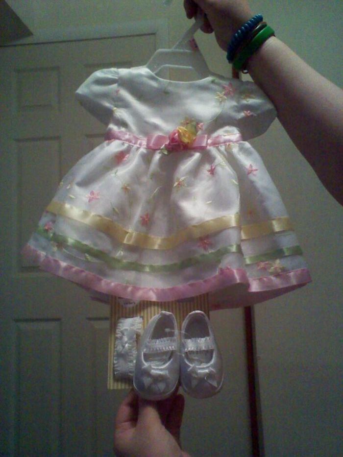 Aubree's new dress and shoes we got her to take pictures in!