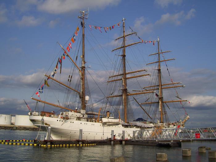 USCG Cutter Eagle at Tall Ships Show 08