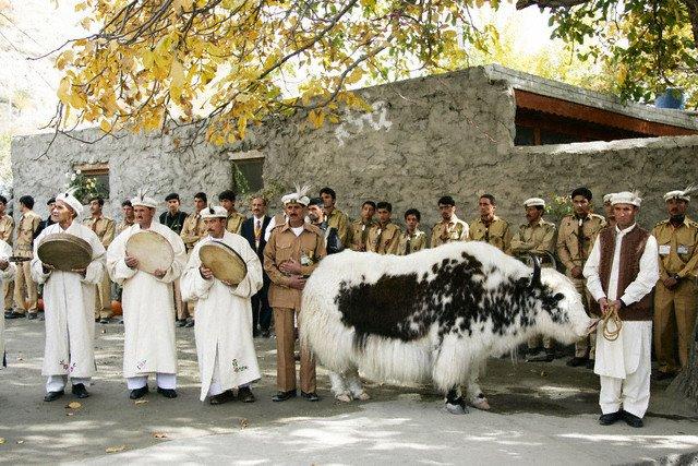 gift to prince Charle(france) by hunza people..arriving with sir Aga kahn