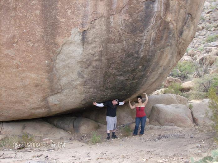 the BIG rock..
Steph & Jay