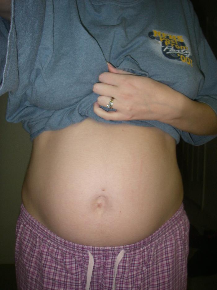 whered my belly button go? lol 23 weeks