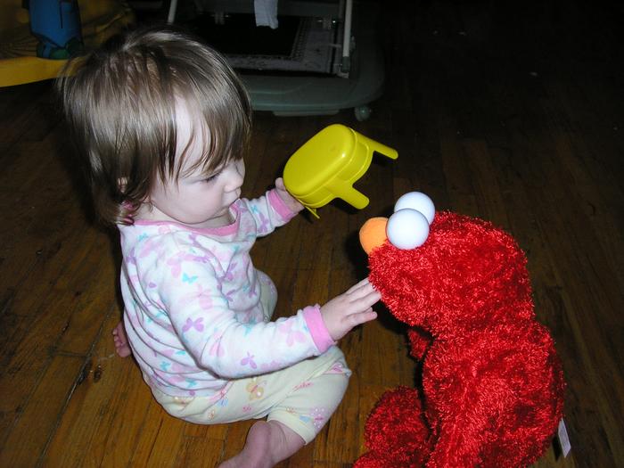 Athena meets Elmo - 25 Dec 2009
