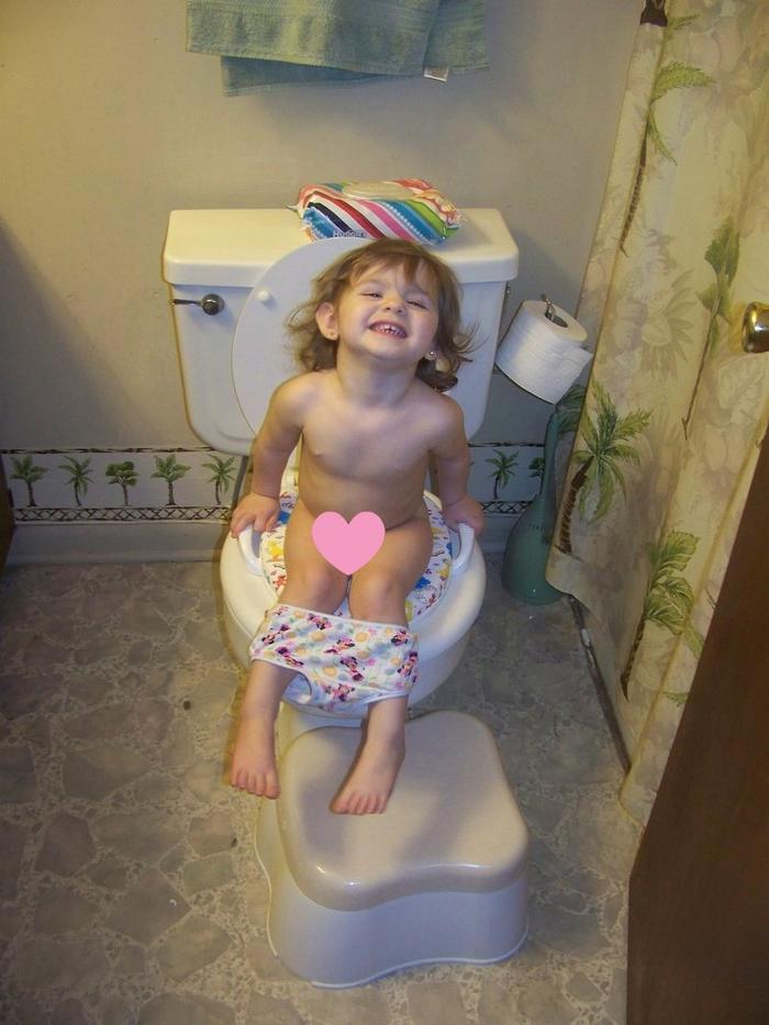 Sophie peein in potty for 1st time