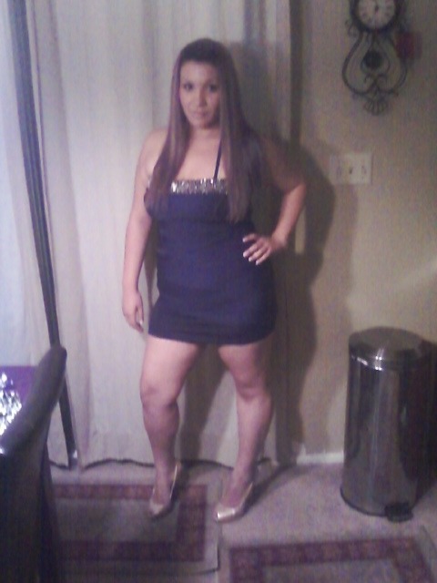 me going out to a hot bar in scottsdale for a friends bday party sat night!! 
