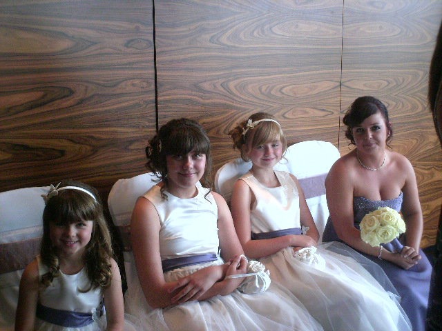 bridesmaids from left  heidi (lees daughter) Holly (lees daughter, Lauren Alex,s daughter, lianne