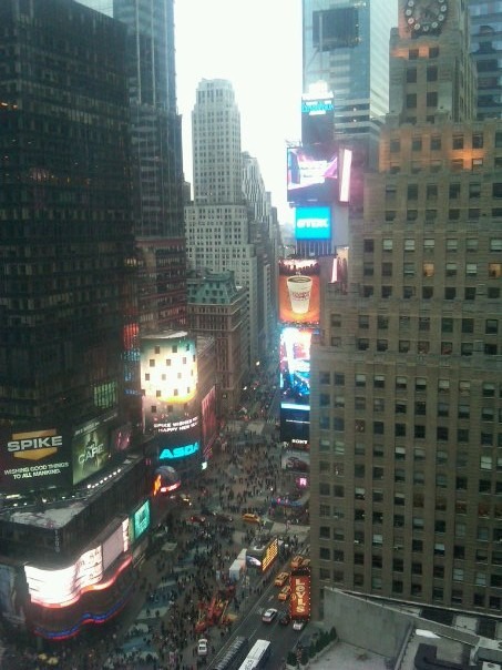 Times Square New Yrs Day 1/1/11
