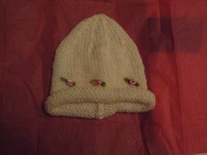 look what i knitted! its on its way to sunworshiper_26 xx