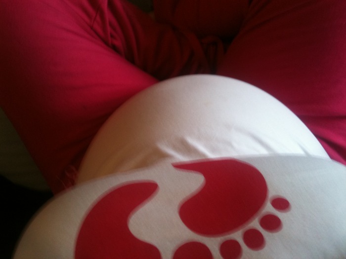 The best way to feel about a baby bump, is HAPPY :)