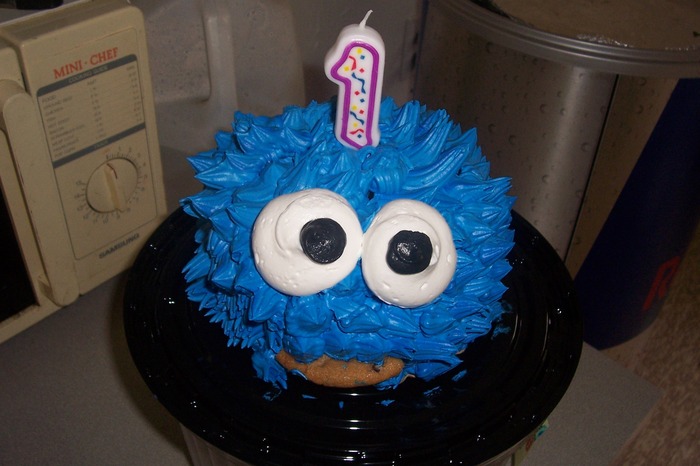 1st birthday cake for Kaitlyn