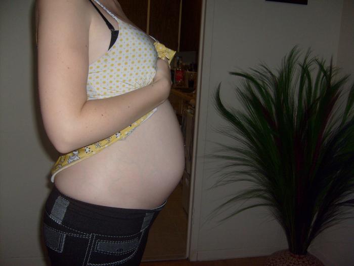 My belly at 20 weeks
