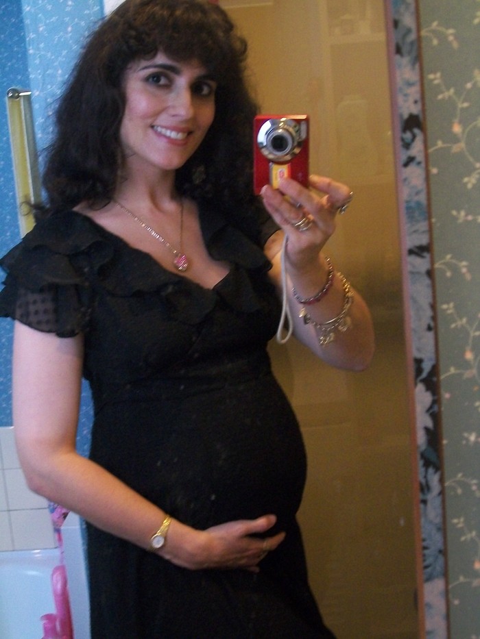 32wks 6days pregnant with another precious wee girl!