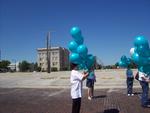 me & my teal balloons