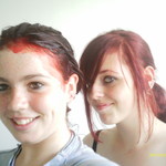 i died my friends hair red hahah im the one in the back with the frindge