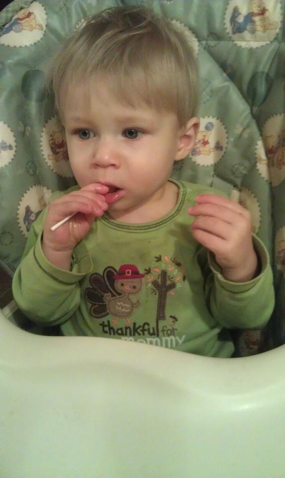 Rylan enjoying a tootsie pop. :)