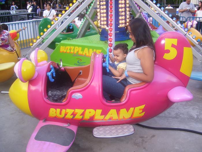 Mommy was to big for this ride!
