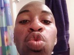 The hubby giving kisses