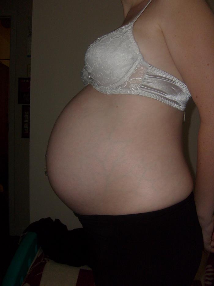 32 Weeks Belly