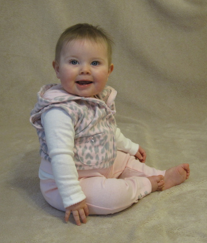 Lena - 9 months - February 1st 2013