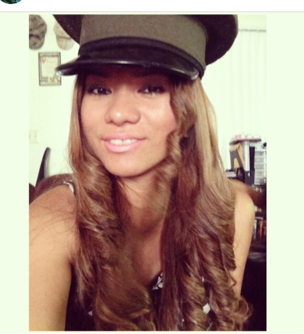 trying on my hubby marine hat :)