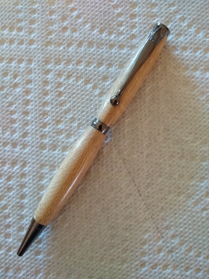 8/25/18 Another view of my second pen; not sure which I like best -the first or second one I made...