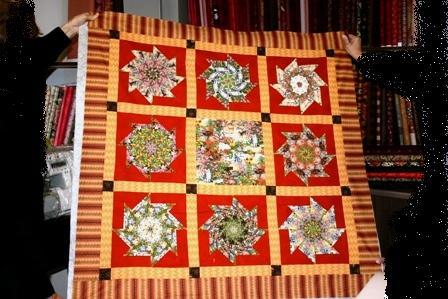 My latest quilt, a caleidoscope with kittens